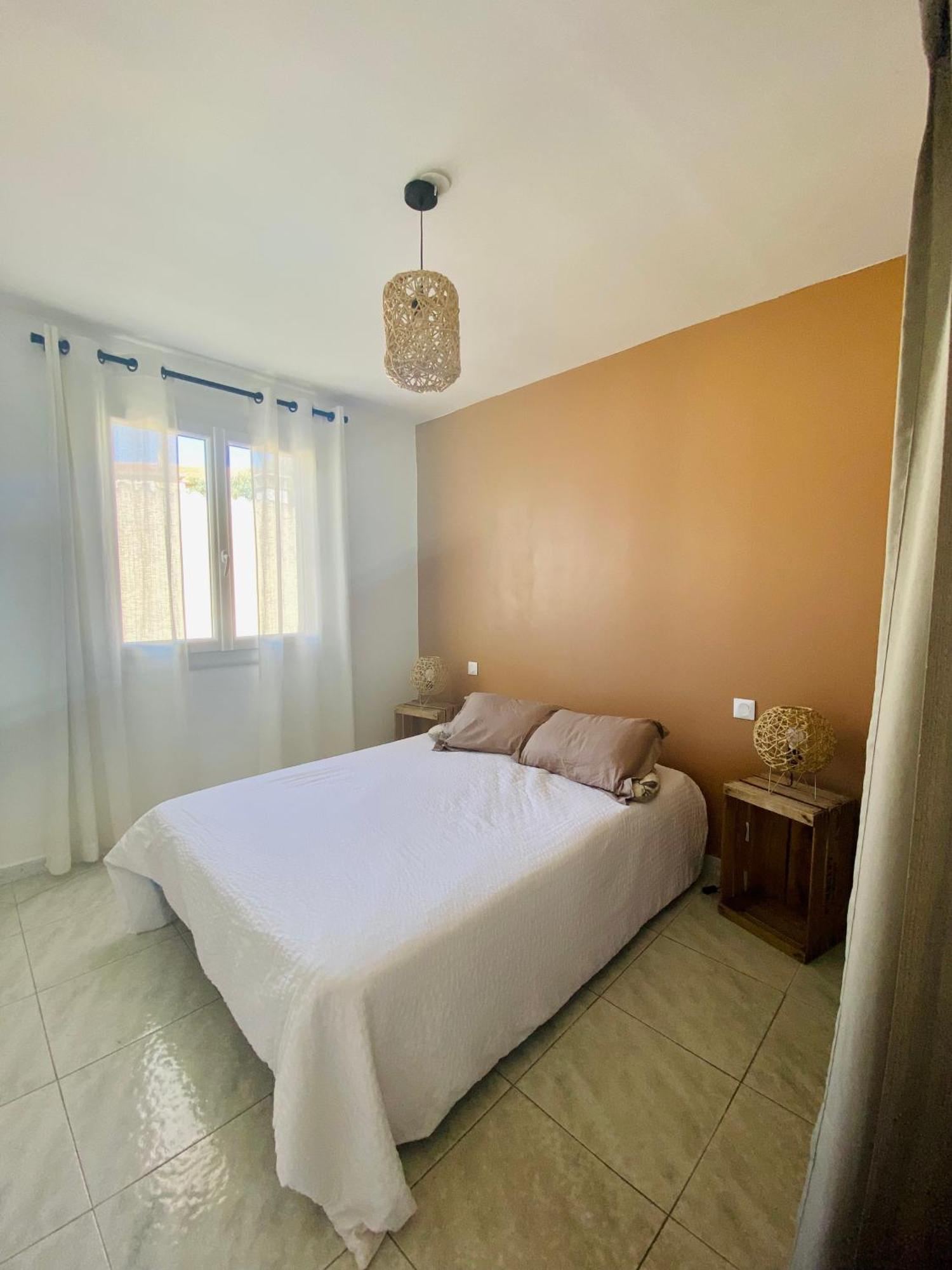 Maison Avec Jardin 萨勒斯勒沙托 外观 照片